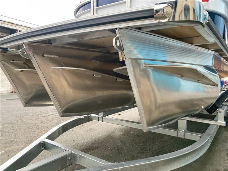 New Design Yacht Pontoon Boat